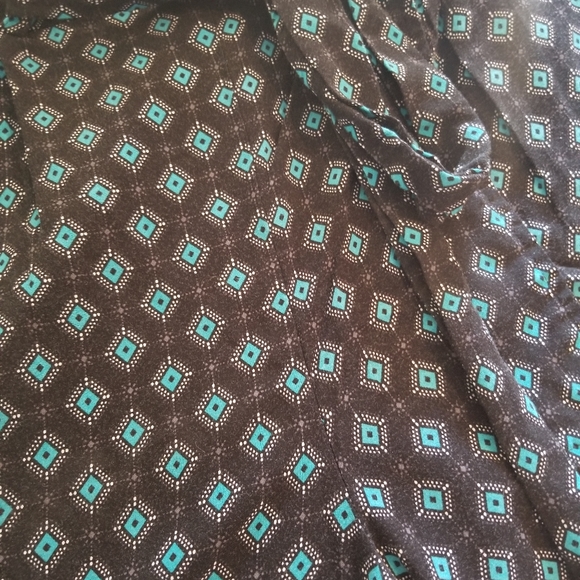 Torrid Geo Print Wide Leg Crop Selftie Pant - Picture 9 of 13